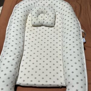 Newborn Nest Bed